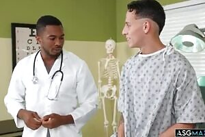 Des Irez gets a boner when a black doctor examines his prostate! With two fingers up his ass Des is craving more and soon has the doctors dick deep inside him!
