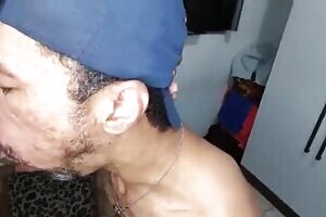 Skinny pauzudo took dick in the ass and milk, not satisfied he also wanted cum in his mouth. Complete on RED