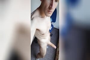 Selfie video of amateur big yummy blonde guy dick